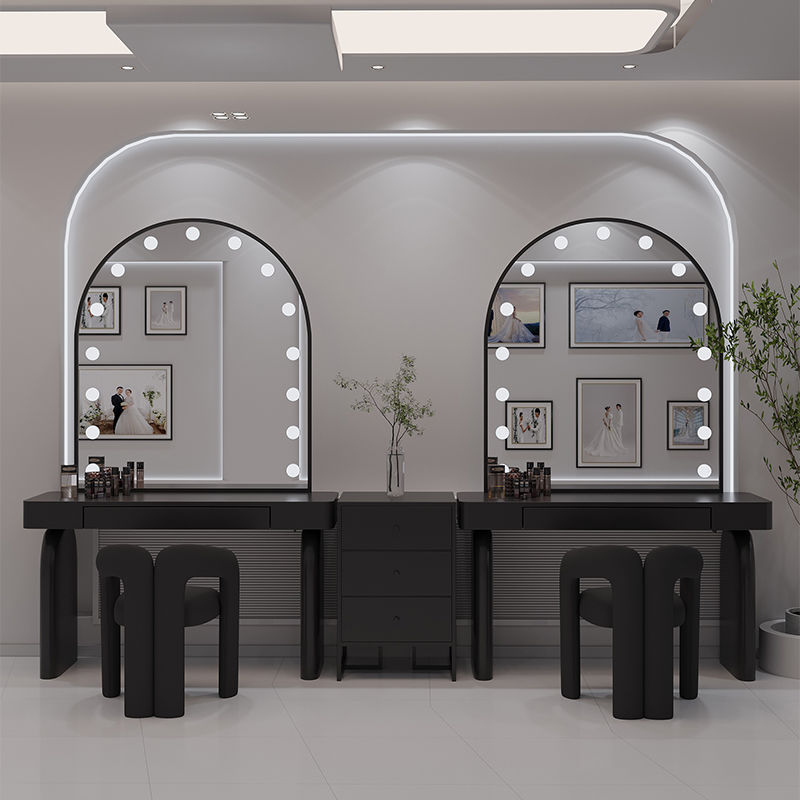 طاولة مكياج مع مصباح، طاولة مك - مراجعة Beauty Makeup Studio وسعره